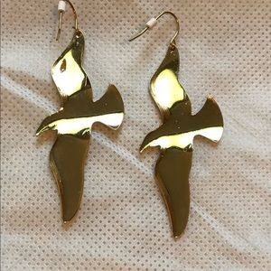 Urban Outfitters Bird In Flight Gold Earrings